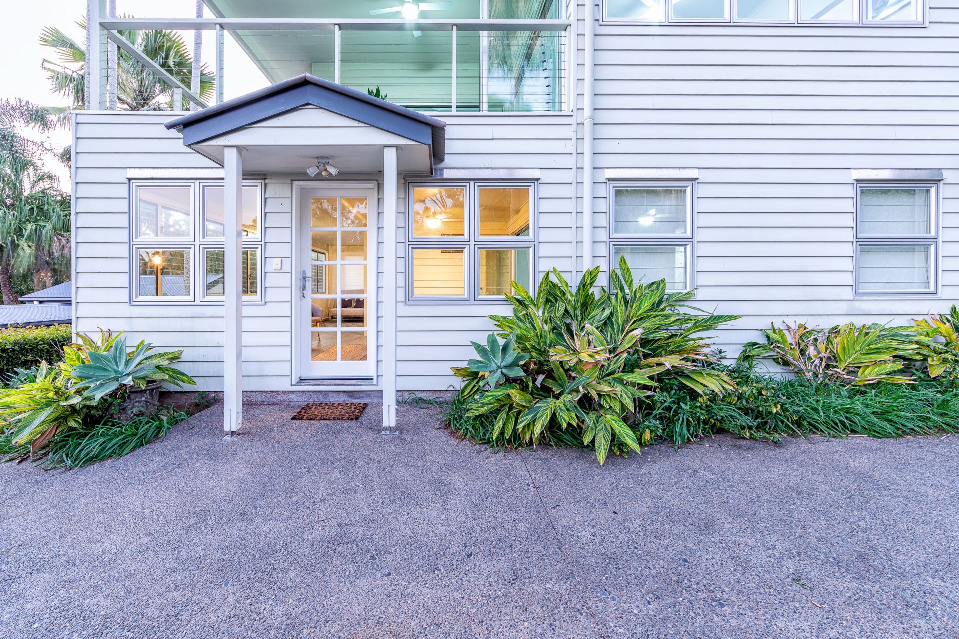 Bayview Manor 1770 Downstairs